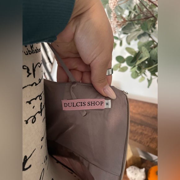 Dulcis shop silk dress size M - Picture 8 of 8